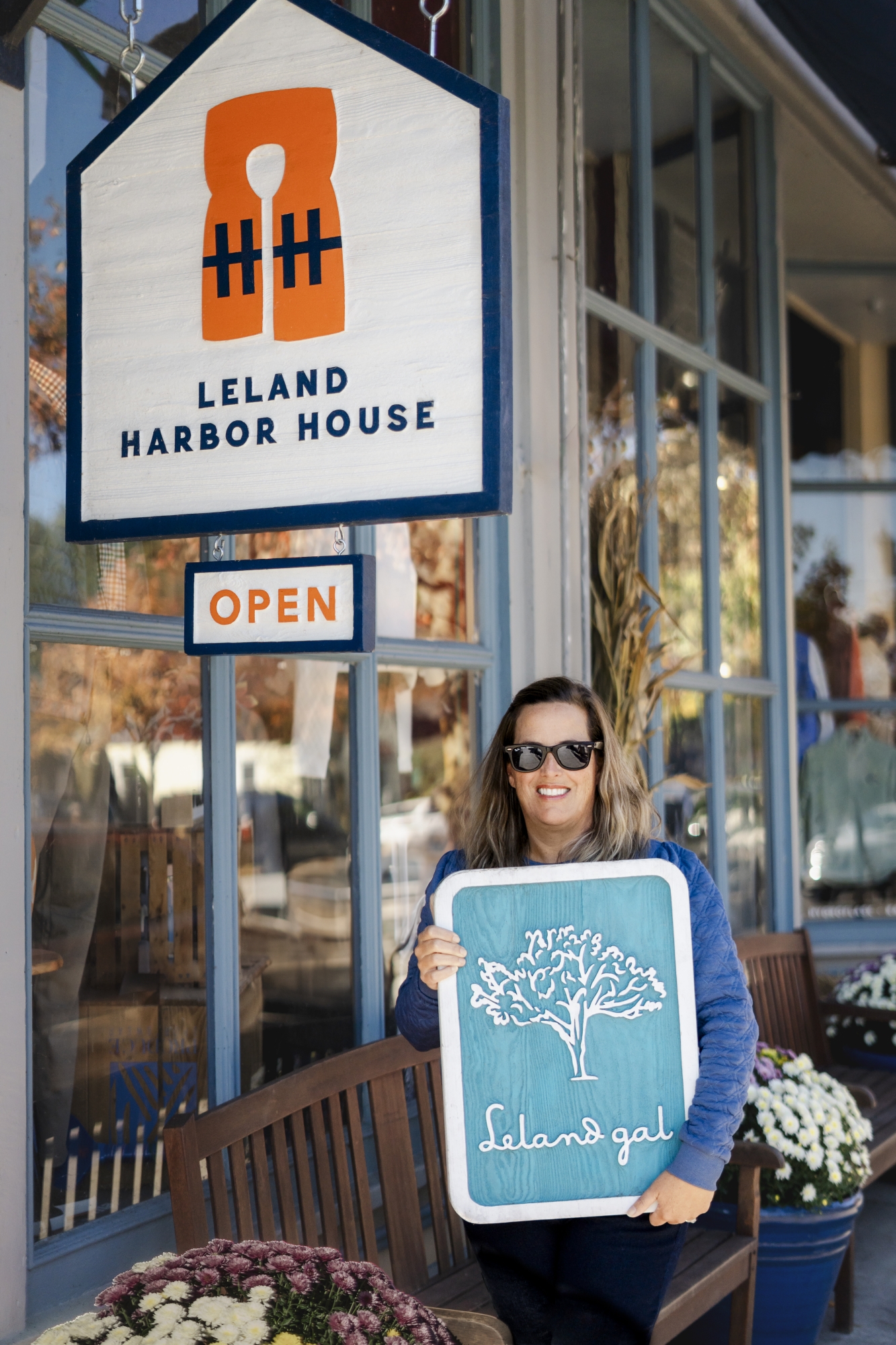 Leland Gal moves into new home